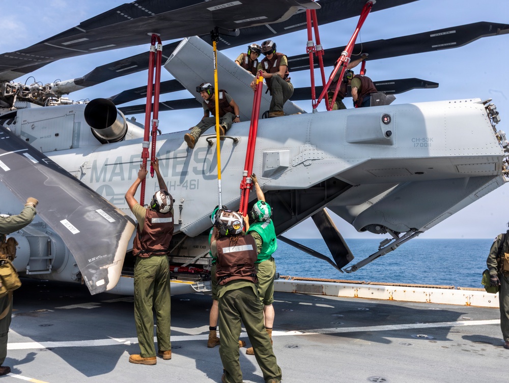 : 26th Marine Expeditionary Unit’s Type Commanders Amphibious Training | HMH-461 conduct maintenance aboard the USS Arlington
