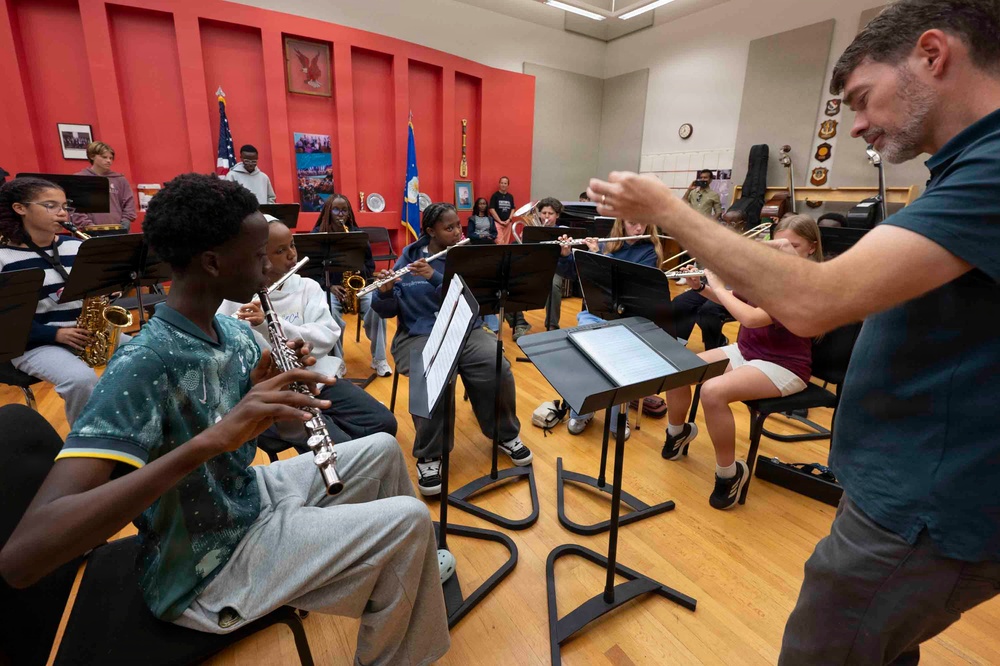 USAF Band mentors international students