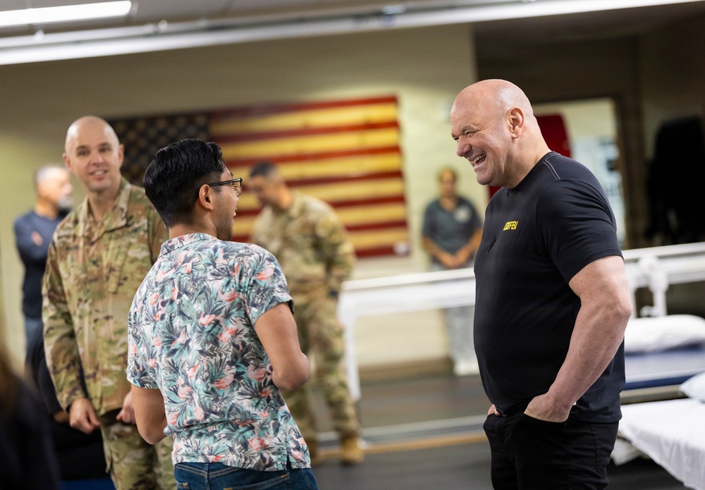 In Their Corner: UFC Visits Walter Reed Warriors