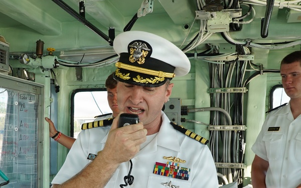 Weapons Station Yorktown Personnel celebrate maritime heritage during Sail Yorktown Festival