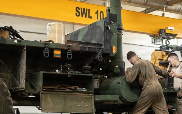U.S. Marines Complete an RSV Transmission Change