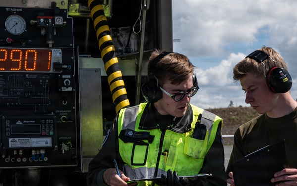493 FGS conducts hot-pit refueling on Royal Navy aircraft for RAFL26