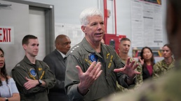 U.S. Fleet Forces Commander Visits Naval Health Research Center, Praises Innovations in Warfighter Health and Readiness