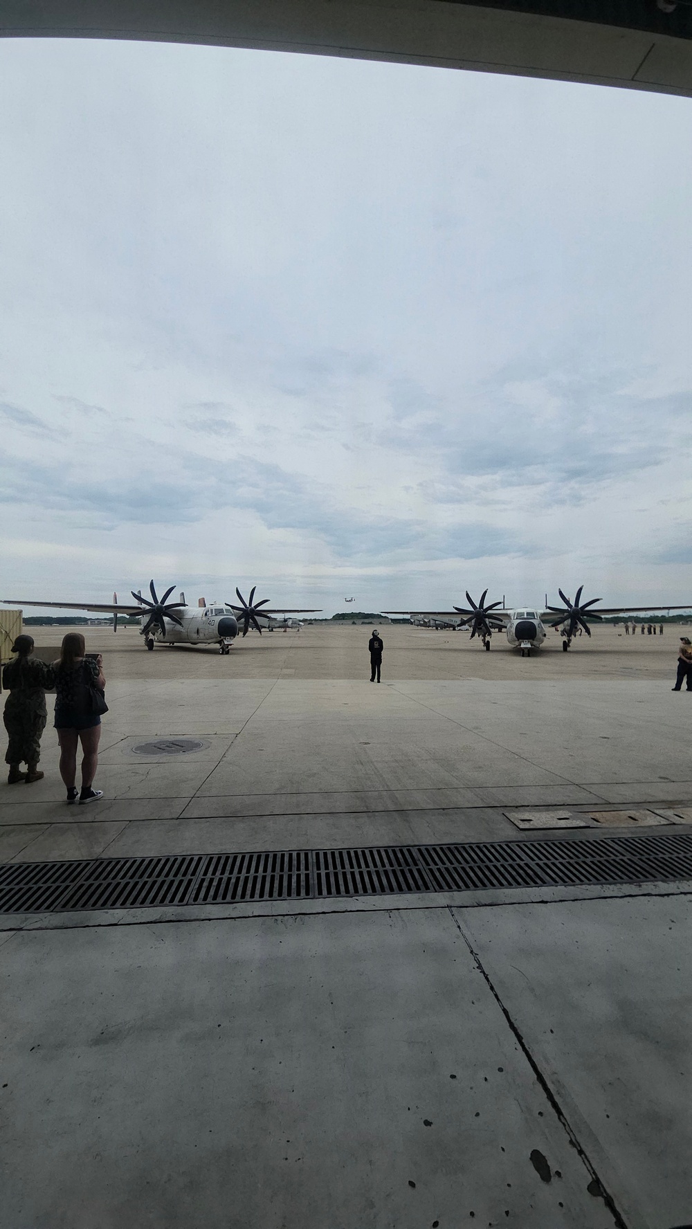 VRC-40 "Rawhides Return Home