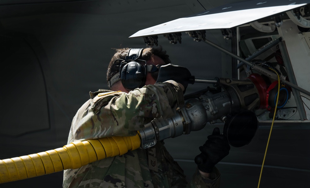 493 FGS conducts hot-pit refueling on Royal Navy aircraft for RAFL26
