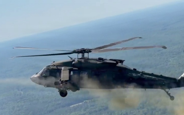 Army conducts successful Launched Effects-Medium Range flight test on Black Hawk, accelerating aviation modernization