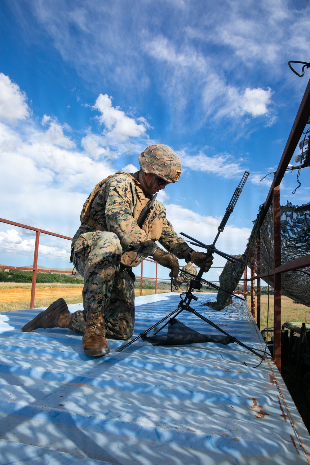 14th Marines establish field communications