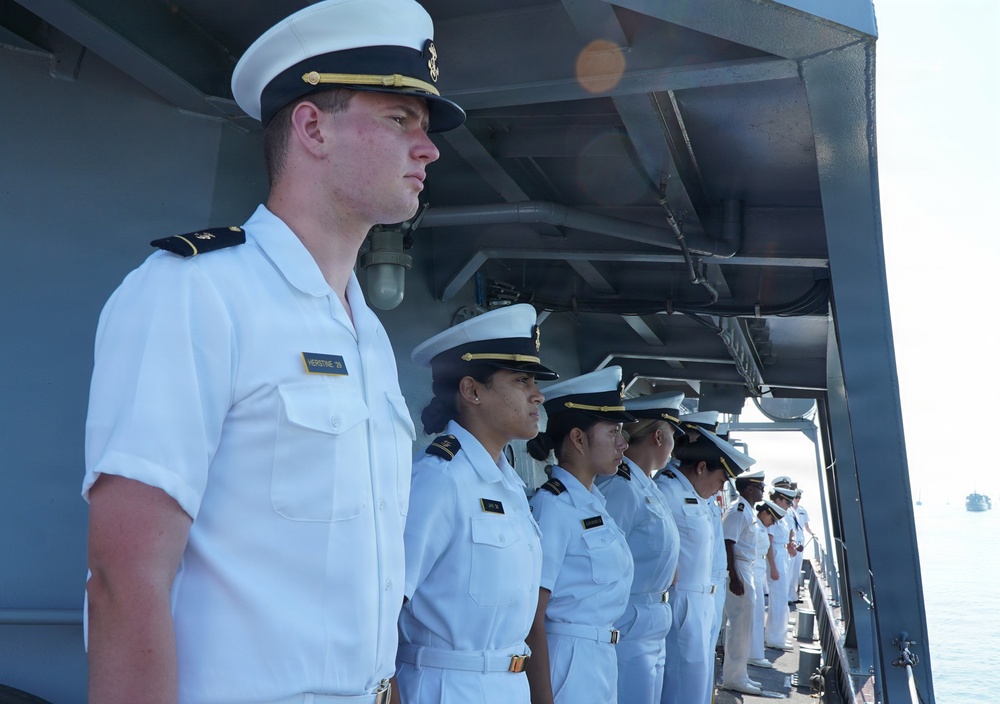 U.S. Naval Academy midshipmen celebrate maritime heritage during Sail Yorktown Festival