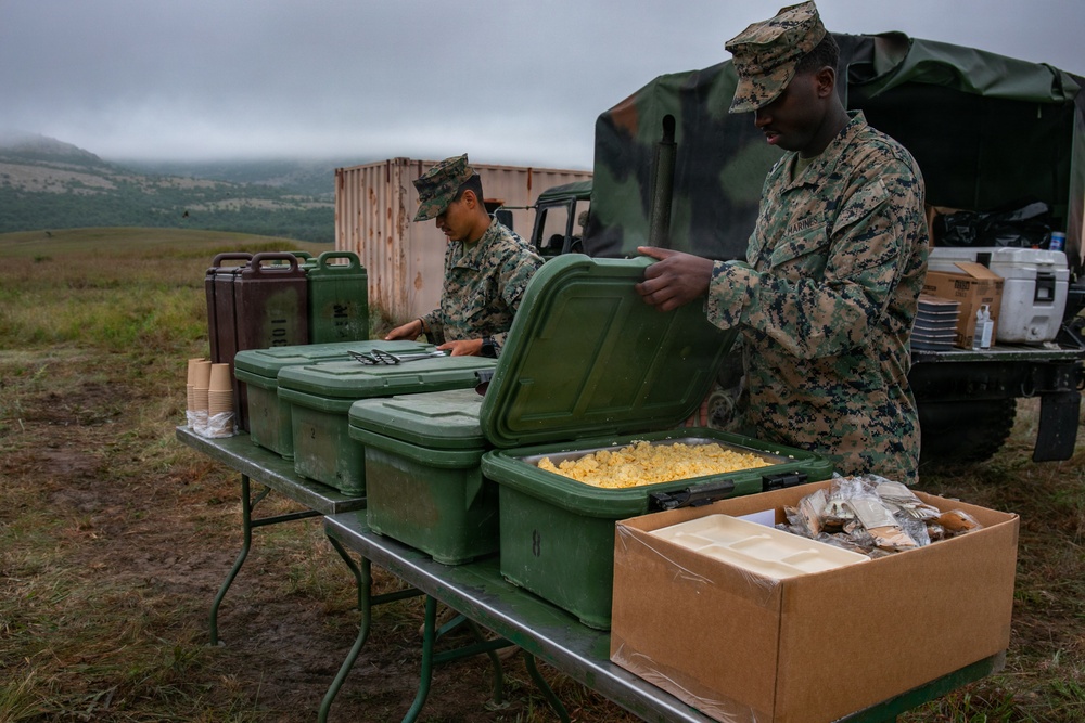 14th Marines establish field communications