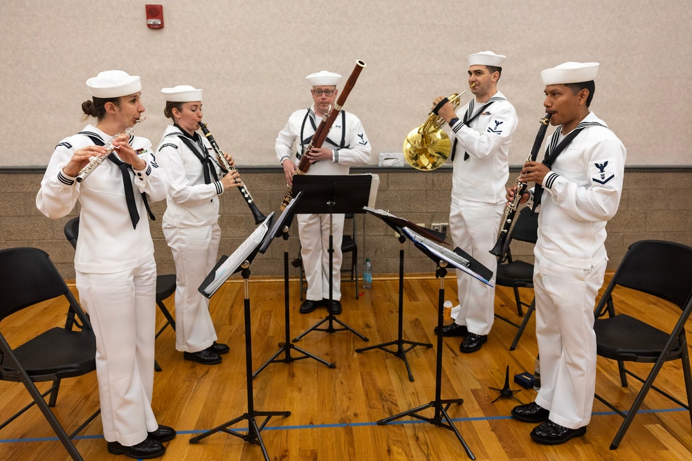 Sailors Visit YMCA Healthy Living Center During Omaha Navy Week
