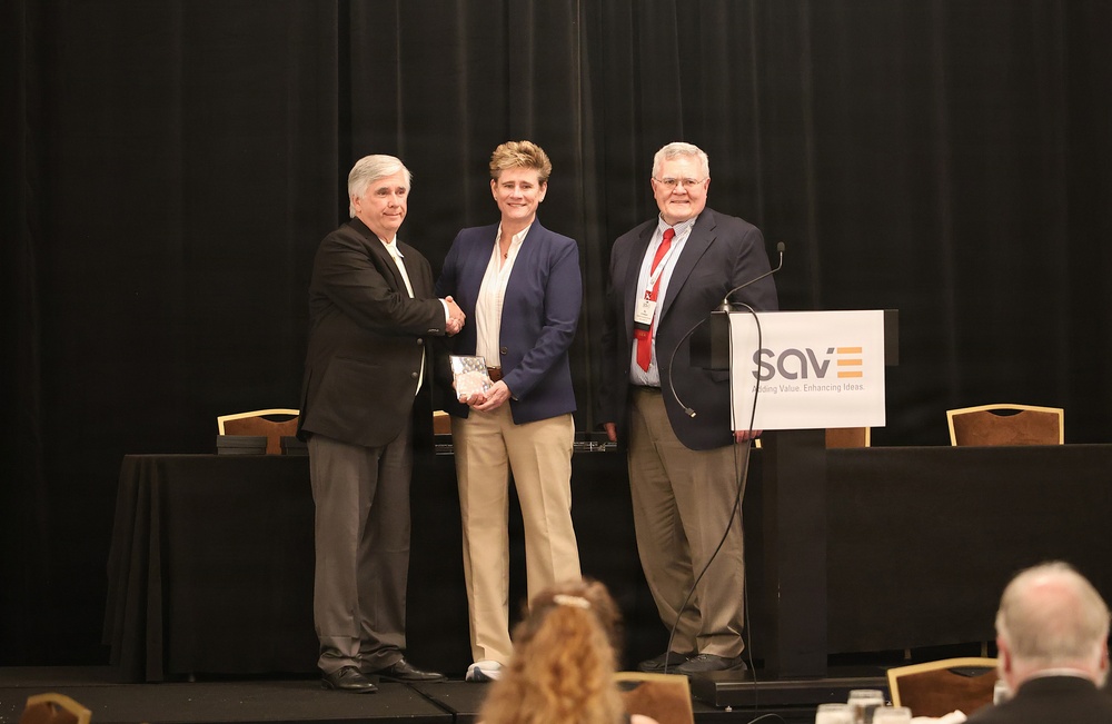 USACE receives Gordan Frank Outstanding Accomplishment in Government Award at SAVE International Value Summit