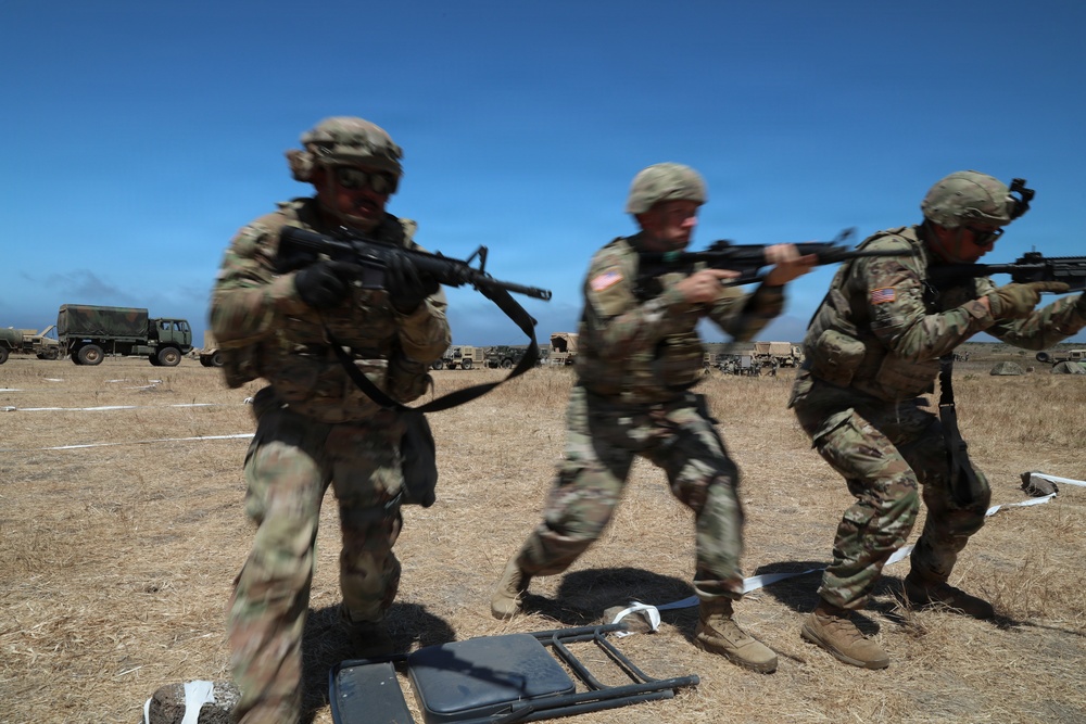 40th ID DTAC troops execute Soldier Skill Level 10 training refresher