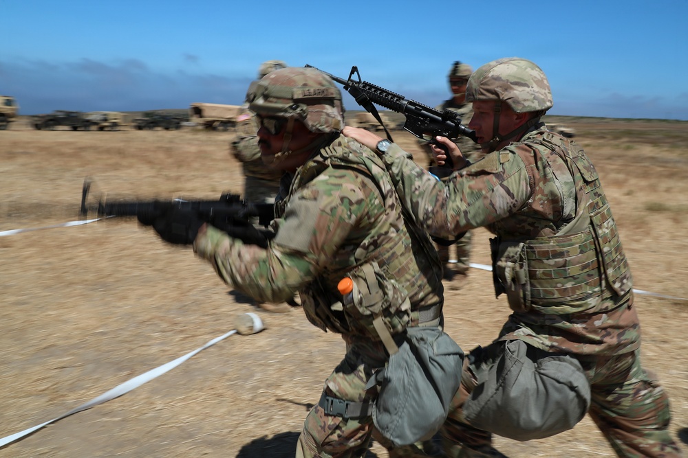 40th ID DTAC troops execute Soldier Skill Level 10 training refresher