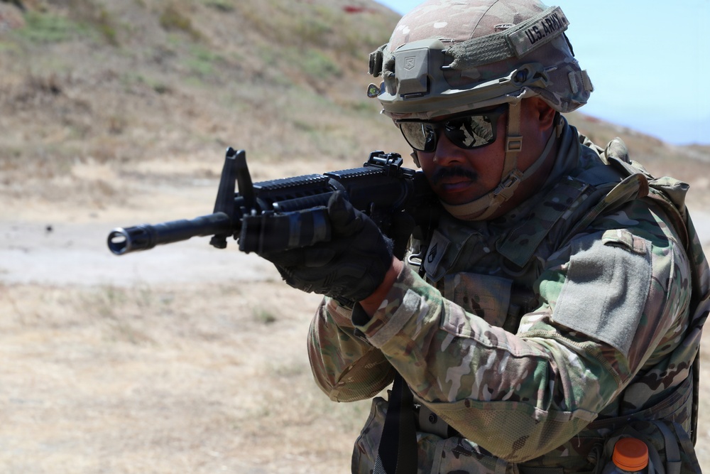 40th ID DTAC troops execute Soldier Skill Level 10 training refresher