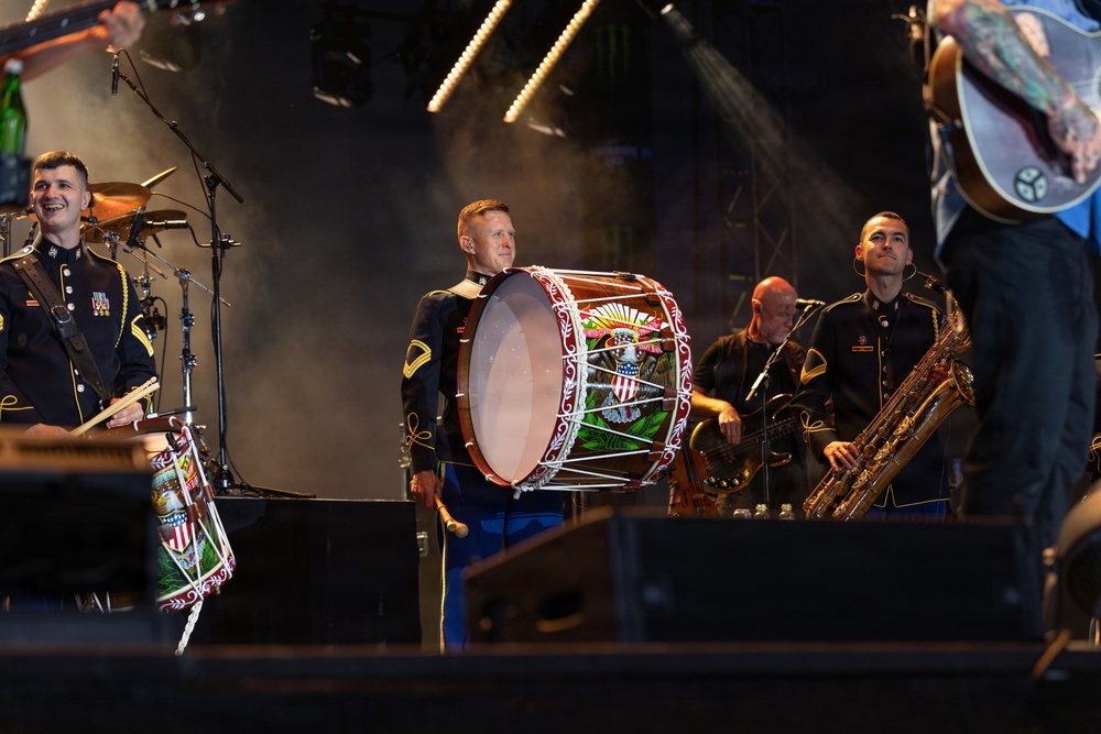 The U.S. Army Ceremonial Band performs with Zac Brown Band at Freedom 250 Fan Fest