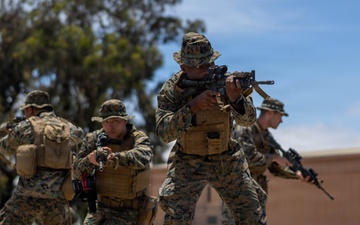 COMMSTRAT Marines conduct field training exercise at Camp Pendleton