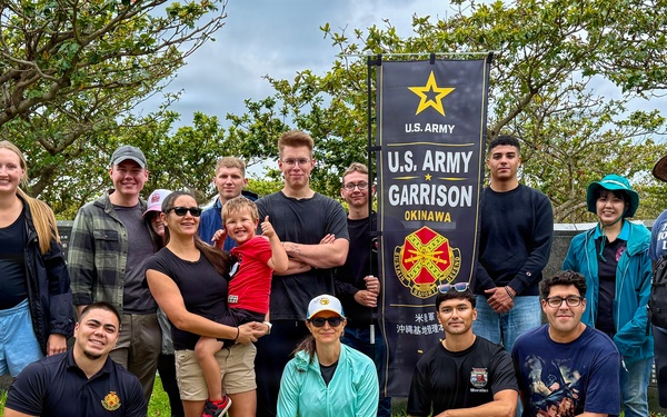 Army Volunteers participate in memorial park cleanup