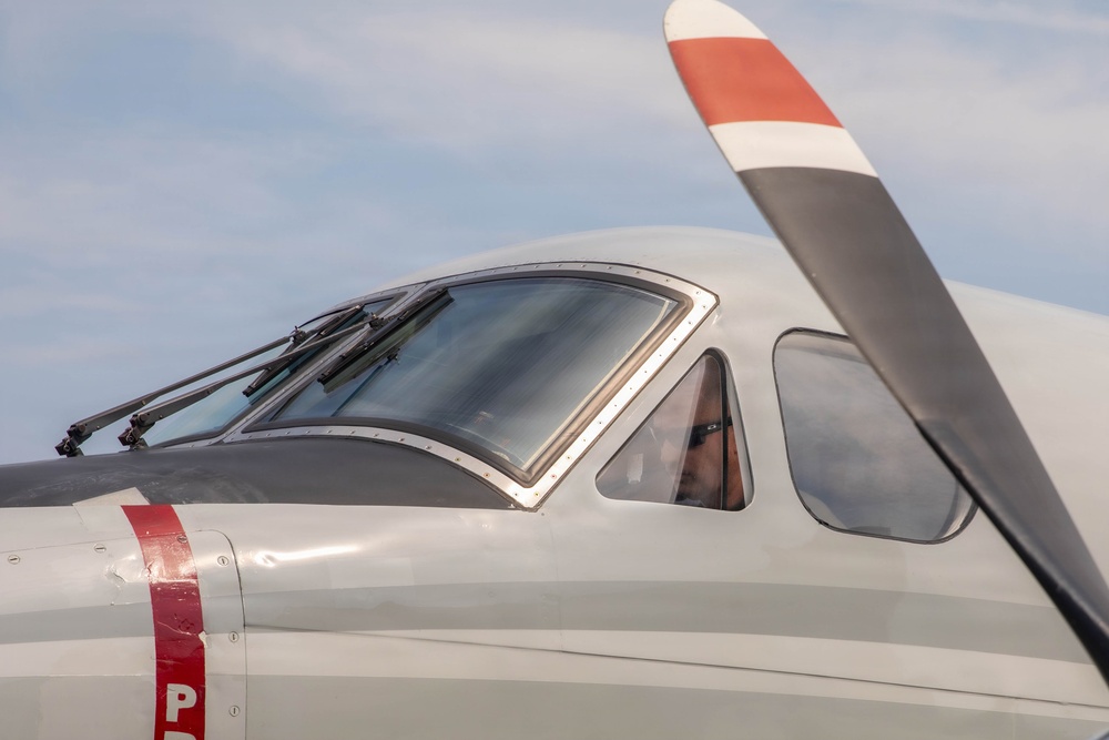 Maj. Weeks' final flight at MCAS Iwakuni