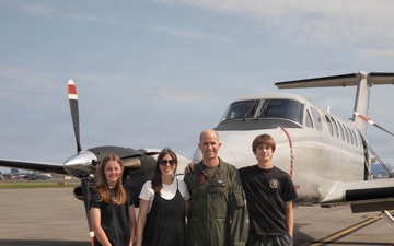 Maj. Weeks' final flight at MCAS Iwakuni