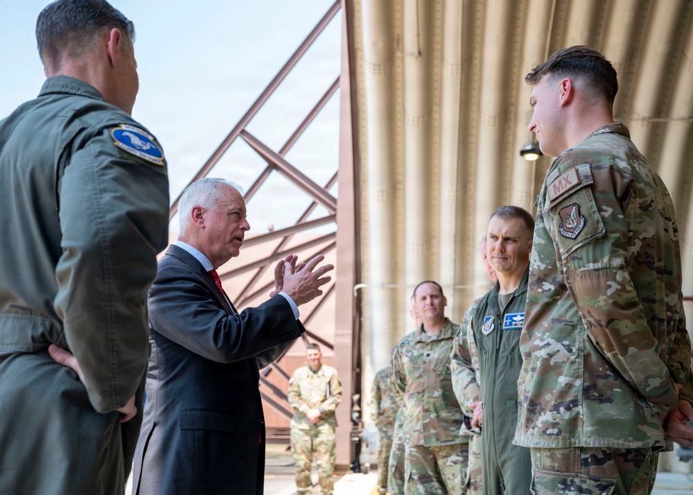 Under Secretary of War for Personnel and Readiness visits Osan Air Base