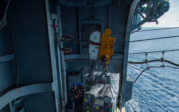 USS Boxer Conducts RAS with USNS Alan Shepard