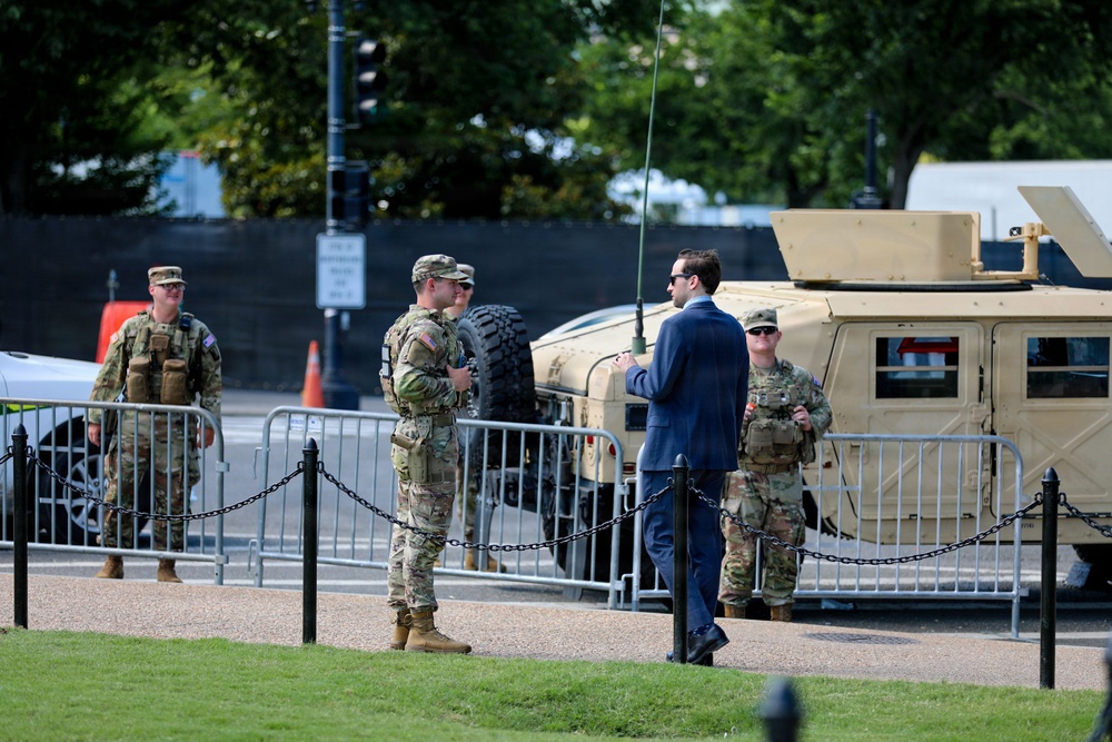 Mississippi Guardsmen Support Summer Surge
