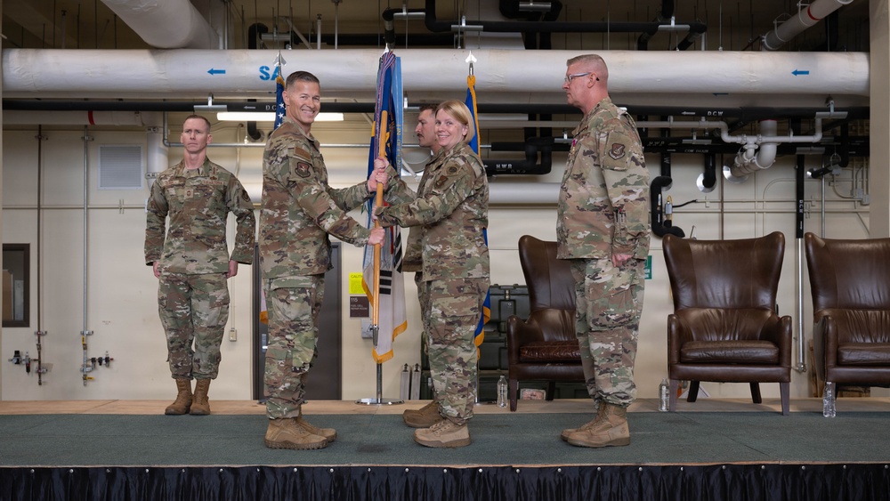 Osan welcomes new MXG commander