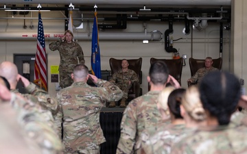 Osan welcomes new MXG commander