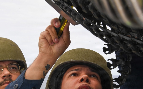 USS Essex Conducts Closed-in Weapons System Ammunitions Upload
