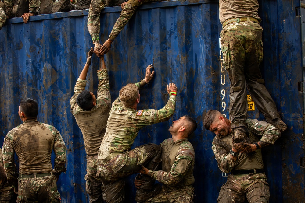 U.S., British, French soldiers participate in commemorative Bir Hakeim 10K mud race in Estonia