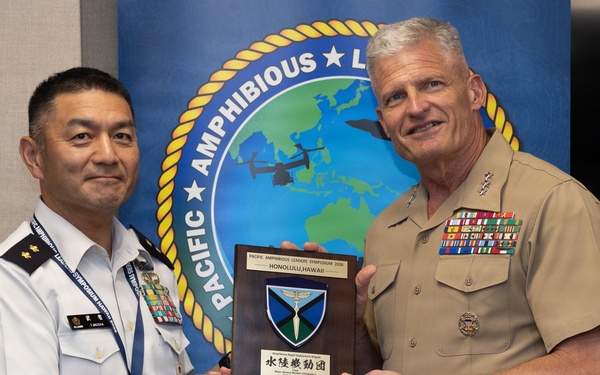 PALS 26: III Marine Expeditionary Force Commanding General meets with Indo-Pacific leaders