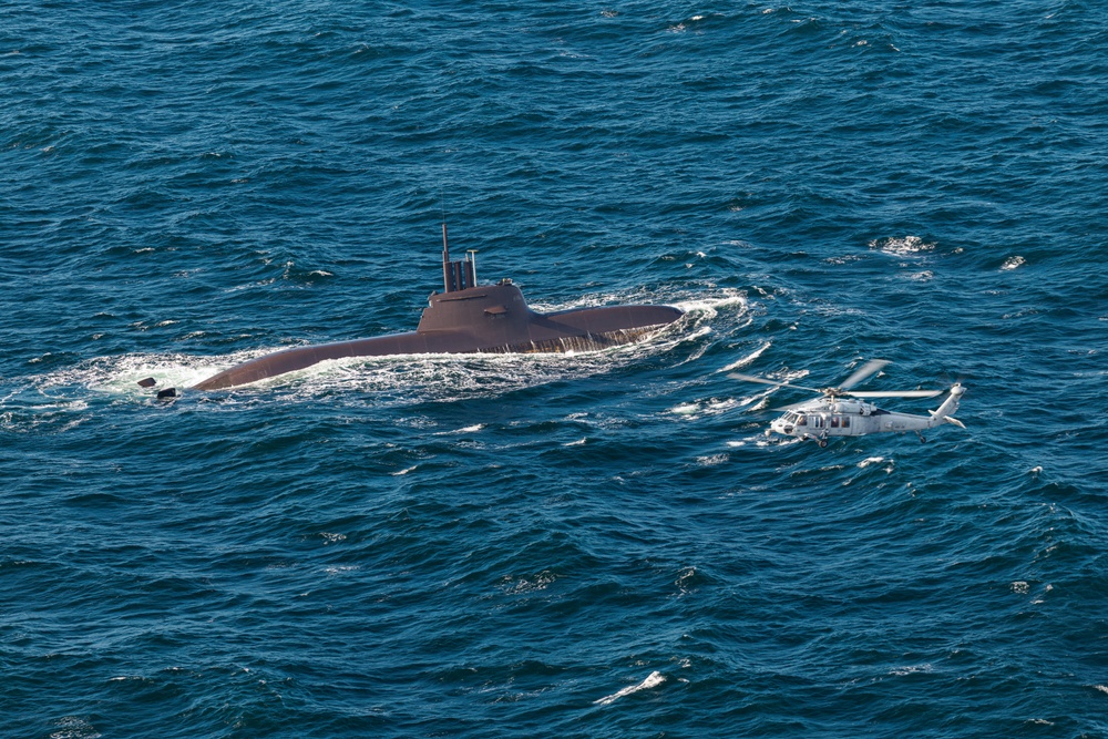 HSC-28, German Type 212A Attack Submarine (U-34) Conduct Casualty Evacuation Training
