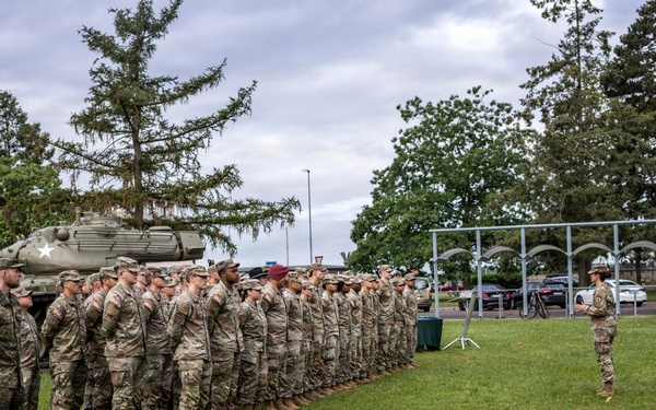 German Navy Administers Coveted Armed Forces Proficiency Badge Testing in Wiesbaden