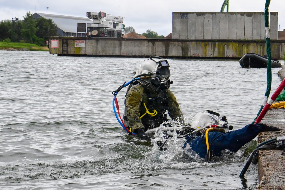 Underwater Construction Team (UCT) One Construction Dive Detachment Charlie conducts Dive Opeartions during BALTOPS 2026
