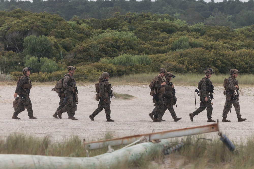 26th Marine Expeditionary Unit’s Type Amphibious Commander’s Training | LCAC Offload at MCB Camp Lejeune