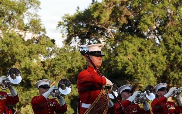 Sergeant Major of the Marine Corps hosts author of "Terminal Lance" at Marine Barracks Washington Sunset Parade