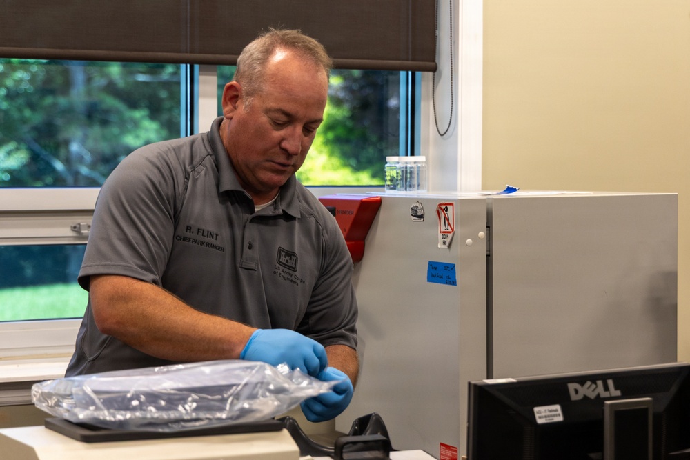 USACE Mobile District conducts E. Coli water quality testing at Carters Lake