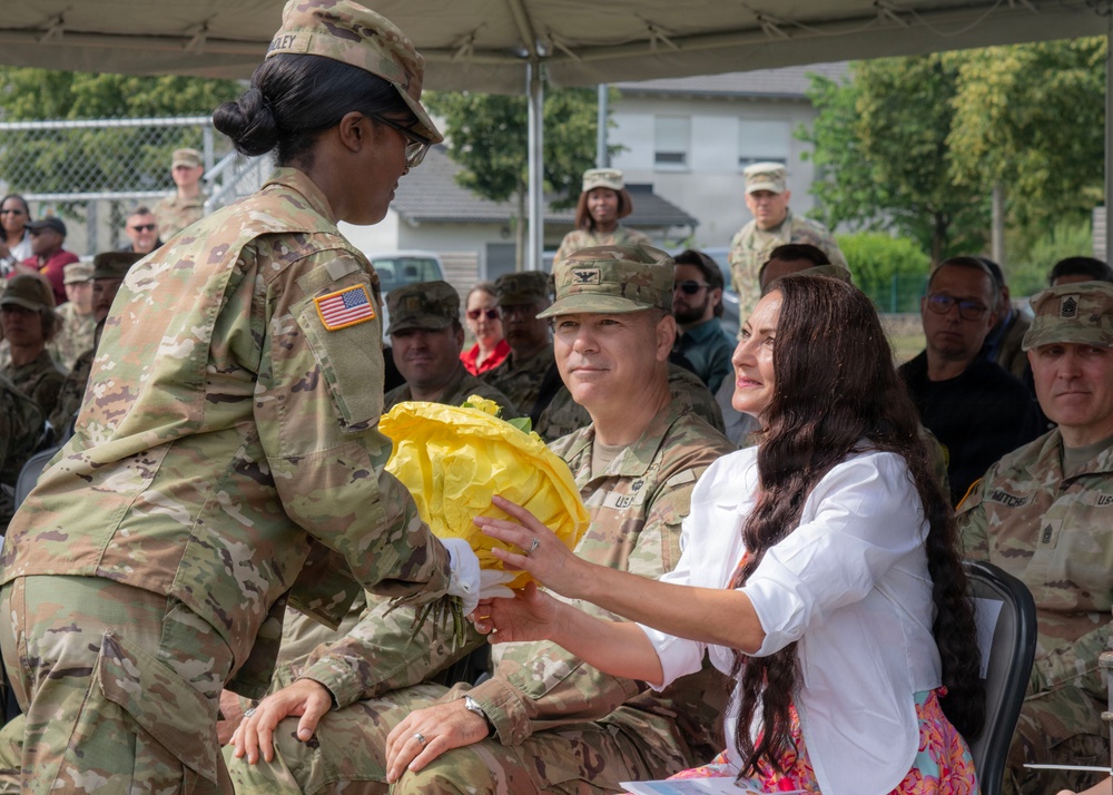 USAG Wiesbaden welcomes new leadership