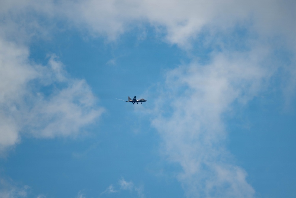 Virginia Air National Guard F-22 Raptors Train Alongside Finnish F-35s at Ebbing ANGB