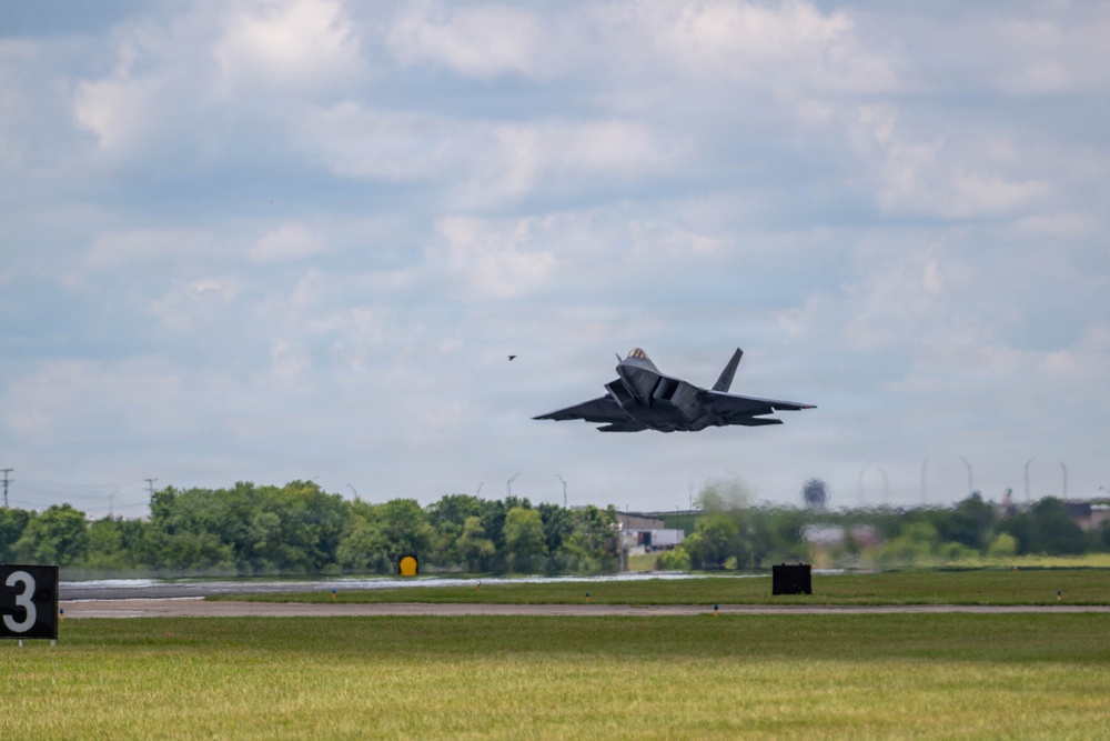 Virginia Air National Guard F-22 Raptors Train Alongside Finnish F-35s at Ebbing ANGB