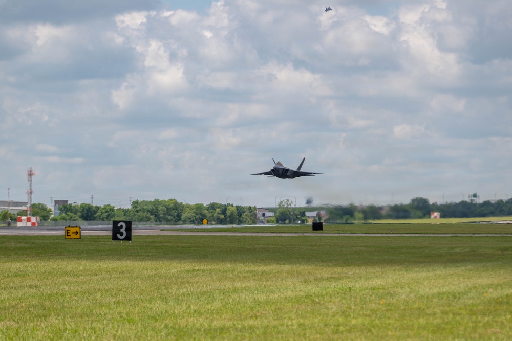 Virginia Air National Guard F-22 Raptors Train Alongside Finnish F-35s at Ebbing ANGB