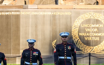 Sergeant Major of the Marine Corps hosts author of "Terminal Lance" at Marine Barracks Washington Sunset Parade