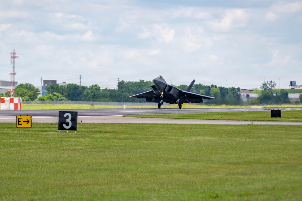 Virginia Air National Guard F-22 Raptors Train Alongside Finnish F-35s at Ebbing ANGB