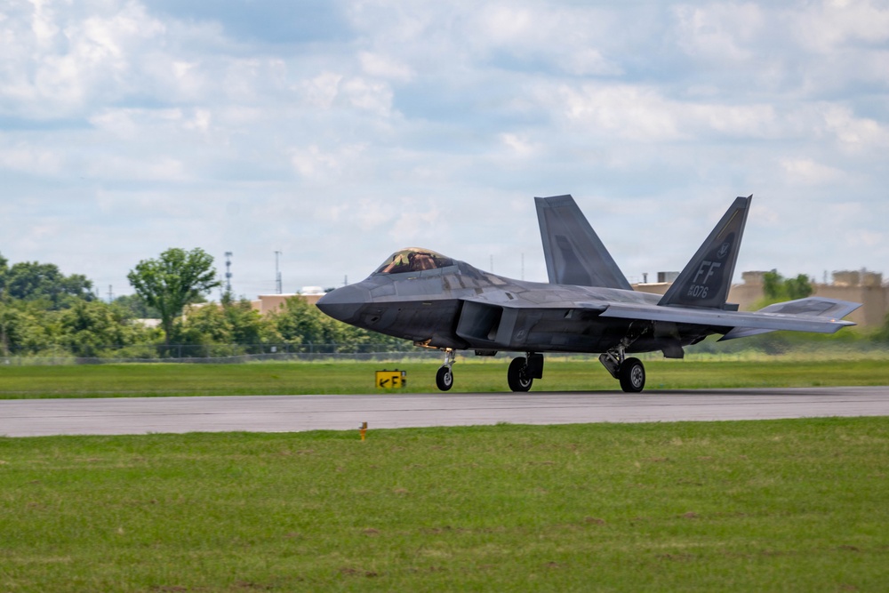 Virginia Air National Guard F-22 Raptors Train Alongside Finnish F-35s at Ebbing ANGB