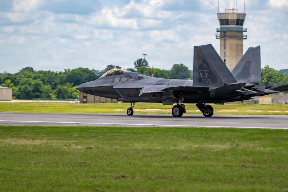 Virginia Air National Guard F-22 Raptors Train Alongside Finnish F-35s at Ebbing ANGB