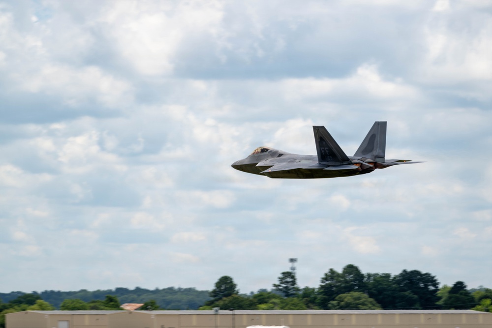 Virginia Air National Guard F-22 Raptors Train Alongside Finnish F-35s at Ebbing ANGB