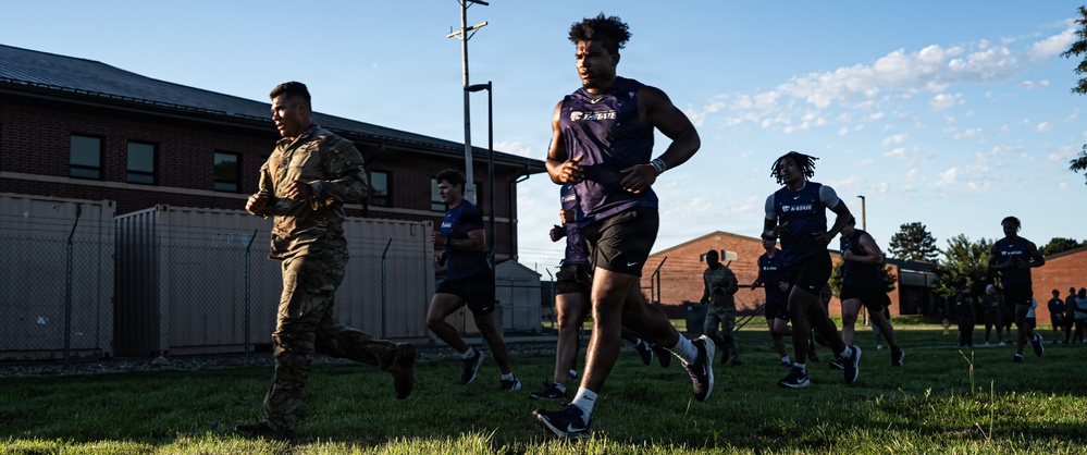 Kansas State University Football Team visits Fort Riley