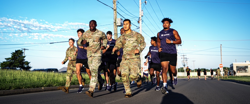 Kansas State University Football Team visits Fort Riley