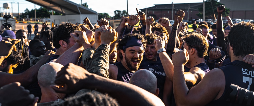 Kansas State University Football Team visits Fort Riley
