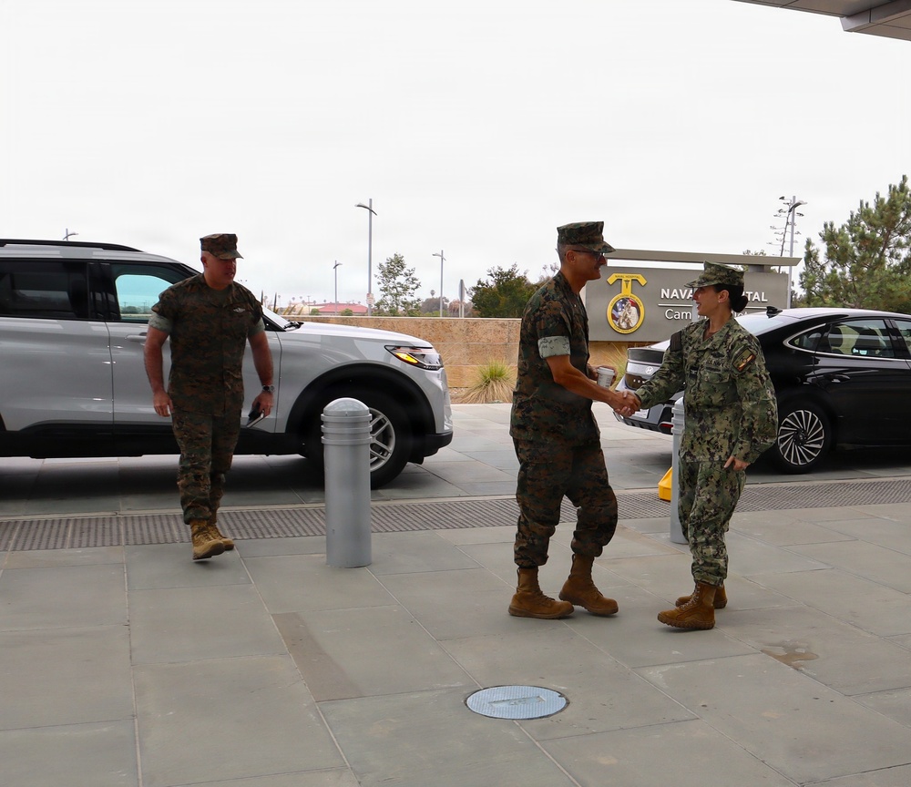 The Medical Officer of the Marine Corps visits NHCP